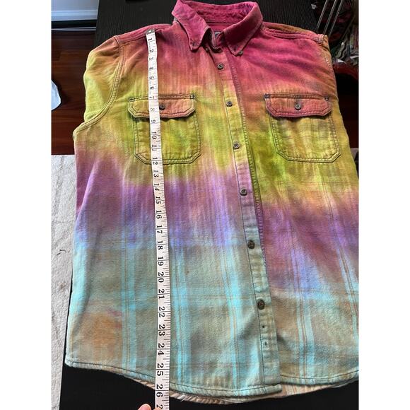 Reworked/upcycled flannel shirt - Picture 5 of 7